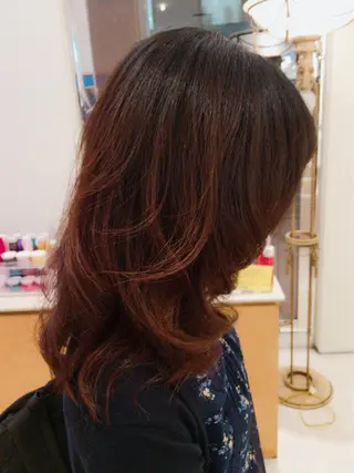 ミディアム セミロング ロング カラー ウプエステティック所属・韓国肌管理 ウプエステティックのエステ・リラクイメージ