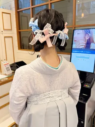 セミロング ヘアアレンジ 🧸にしかた ちひろ🧸 / 渋谷のヘアスタイル