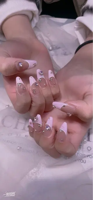 ネイル 美爪パラジェル導入店 Sunnilyのネイルデザイン