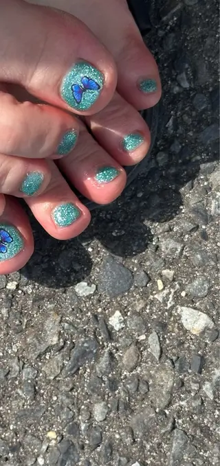 ネイル e.nail所属・🍎吉田 恵里🍎のネイルデザイン