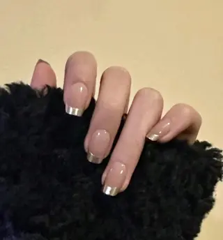 ネイル RAFFINE 月🦋🩵のネイルデザイン