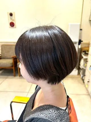 ショート 岡本 葵のヘアスタイル