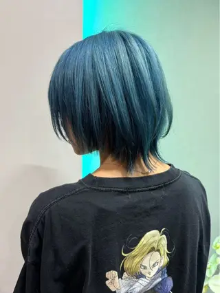 カラー 山名 璃湖のヘアスタイル