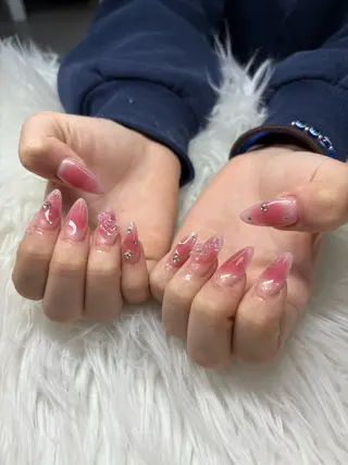 ネイル SHION  のネイルデザイン