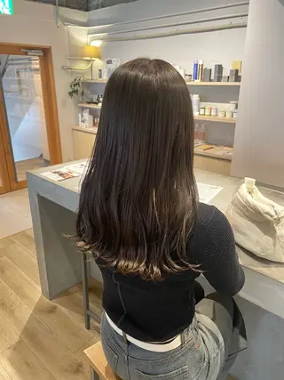 ロング カラー まとい  ︎︎のヘアスタイル