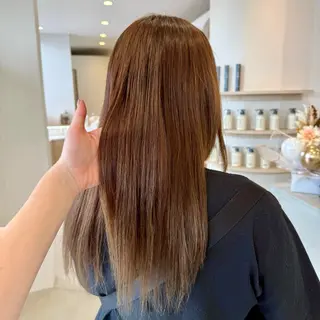 カラー RUA 🪽🤍のヘアスタイル