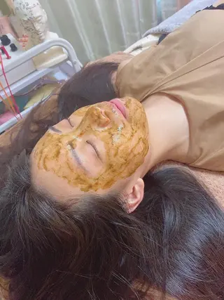 美容鍼灸サロン mahoroba院長のエステ・リラクイメージ