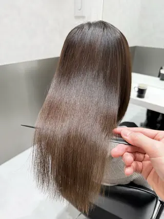 セミロング 美髪職人あお🦕 髪質改善｜原宿のヘアスタイル