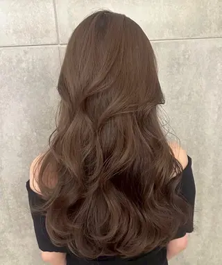 ロング カラー あやね 🎀 大濠のヘアスタイル