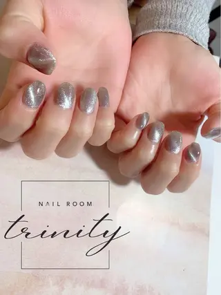ネイル Trinity staffのネイルデザイン