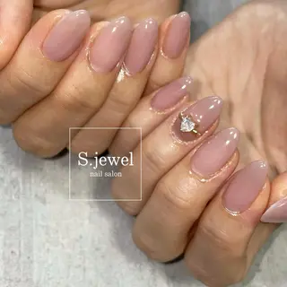 ネイル S♡JEWEL所属・S. JEWELのネイルデザイン