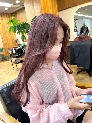 ロング カラー esu西梅田所属・ena/ブリーチなし 透明感・レイヤー🎀のヘアスタイル