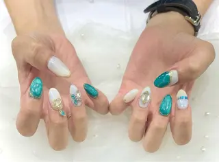 ネイル Nail salon Cielel⟡Ayaのネイルデザイン
