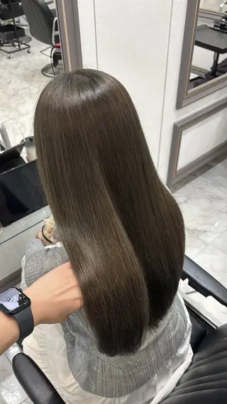 ロング THE  ESCALA表参道所属・Hana🌷/ 透明感/艶髪/表参道のヘアスタイル