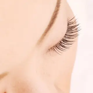 マツエク・マツパ アンジェリーク  のネイルデザイン