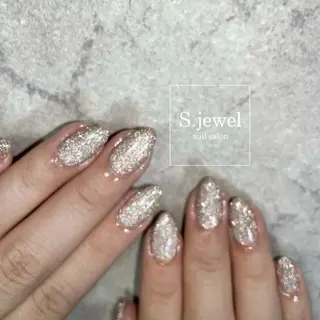ネイル S♡JEWEL所属・S. JEWELのネイルデザイン