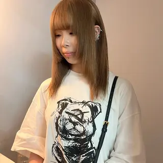 ミディアム 舟橋耀/ブリーチカラ ー/レイヤーカットのヘアスタイル