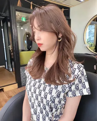 ロング カラー SALOWIN吉祥寺suite店所属・似合わせレイヤー 🇰🇷荒木洋文のヘアスタイル