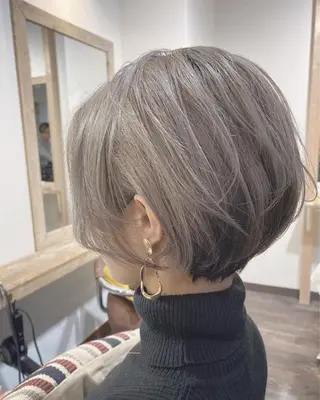 ショート カラー 🌈ショート/レイヤ ーカット/中村崇宏のヘアスタイル