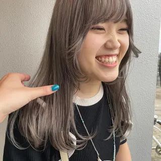 ミディアム カラー パーマ ヘアアレンジ メンズ キッズ ネイル マツエク・マツパ 🫧垢抜けヘア🫧 SHIORIのヘアスタイル