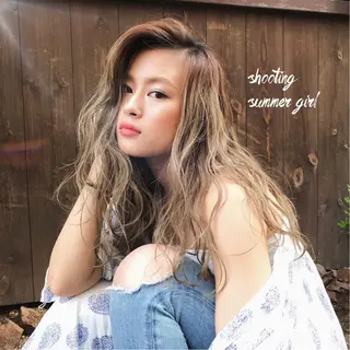 カラー Miku 🇺🇸のヘアスタイル