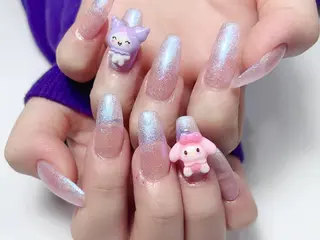 ネイル Elegant beautyルイのネイルデザイン