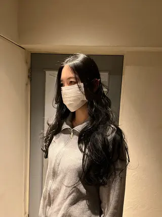 ロング 今井 香奈恵のヘアスタイル