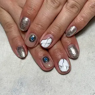 ネイル atelier　FIORITURA所属・FIORITURA aiのネイルデザイン