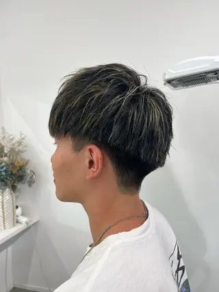 カラー メンズ LATTE　伊勢崎所属・北爪 紫音のヘアスタイル