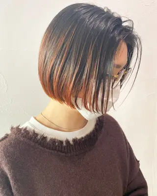 ショート ラベンダーカラー＆ ミルクティー太田のヘアスタイル