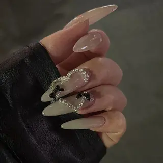 ネイル Sharesalonmariris所属・韓国/ワンホン/ yukiのネイルデザイン