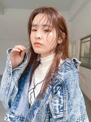 セミロング カラー 高橋 みく/ minim 暖色のヘアスタイル