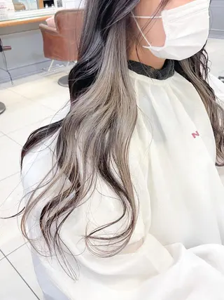 ロング カラー ✨カラー支持No.1 🧸ワキ カナコ🧸のヘアスタイル