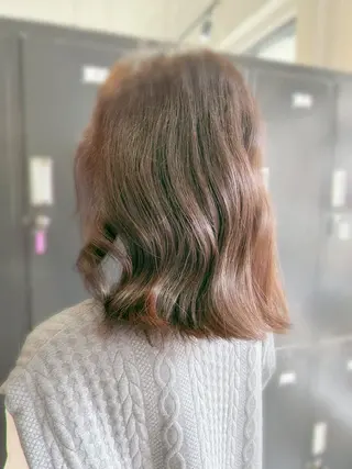 ミディアム FERIA桃山台🍑 𝕄𝕖𝕘𝕦のヘアスタイル