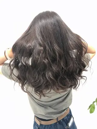 セミロング 岸 保奈美のヘアスタイル