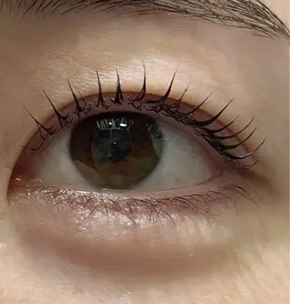 マツエク・マツパ トータルビューティサロン cure所属・鈴木 里奈のマツエク・マツパデザイン