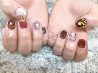 ショート Brilho SERIHOのネイルデザイン