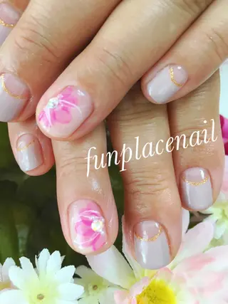 ショート ミディアム セミロング ロング カラー パーマ ヘアアレンジ メンズ キッズ ネイル まつエク nail salon＆school felice所属・フェリーチェ瑞江店 新山のネイルデザイン