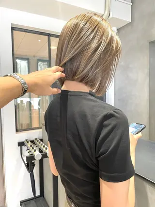 ショート 秋山 裕香のヘアスタイル