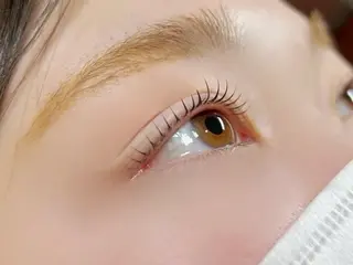 マツエク・マツパ Lupines Asahi🔆の眉毛・アイブロウイメージ