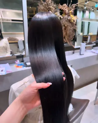 ロング パーマ 🫧Ai/ ロロネー森ノ宮💖のヘアスタイル