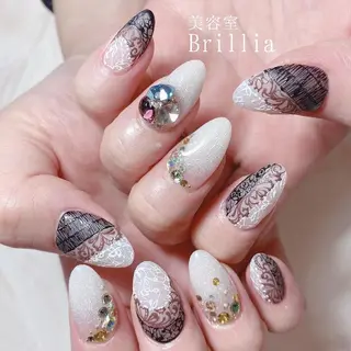 ネイル 柴田 彩のネイルデザイン