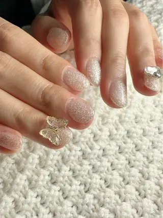 ネイル 新山 聖のネイルデザイン