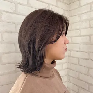 ショート カラー abilita AZUSAのヘアスタイル