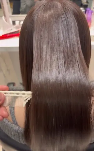 セミロング カラー SALOWIN梅田　　サロウィン所属・縮毛•酸性矯正特化/ 美髪•髪質改善/KJのヘアスタイル