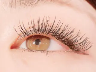 マツエク・マツパ charmeis所属・. mihoのマツエク・マツパデザイン