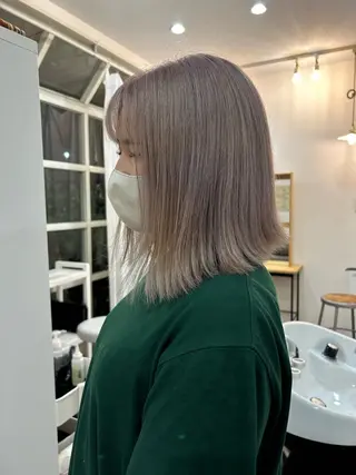 ミディアム カラー 久保田 優のヘアスタイル