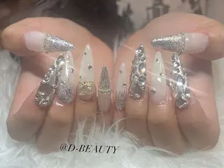 ネイル D-BEAUTY Nailsalonのネイルデザイン