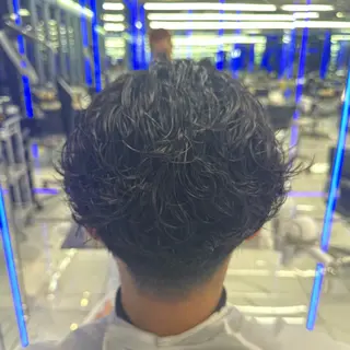 ミディアム パーマ メンズ MEN'S HAIR SENSE 神南 【メンズヘア センス 】所属・♥️モテ髪美容師♠️ REIのヘアスタイル