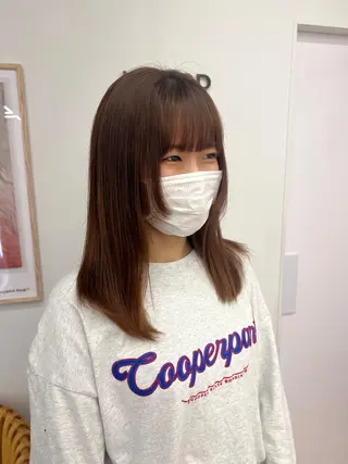 セミロング ✨ブリーチ/顔周り レイヤー¦YUKA✨のヘアスタイル